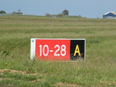 marker boards on airport